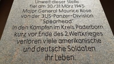 Gedenkstein als Mahnung für den Frieden 